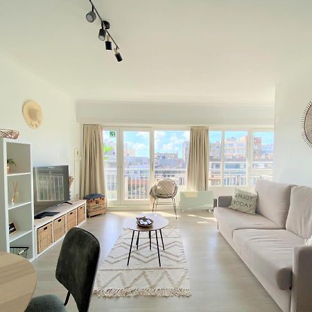 O'Stay Appartement Oostende Met Parking 50M Van Zeedijk Bagian luar foto