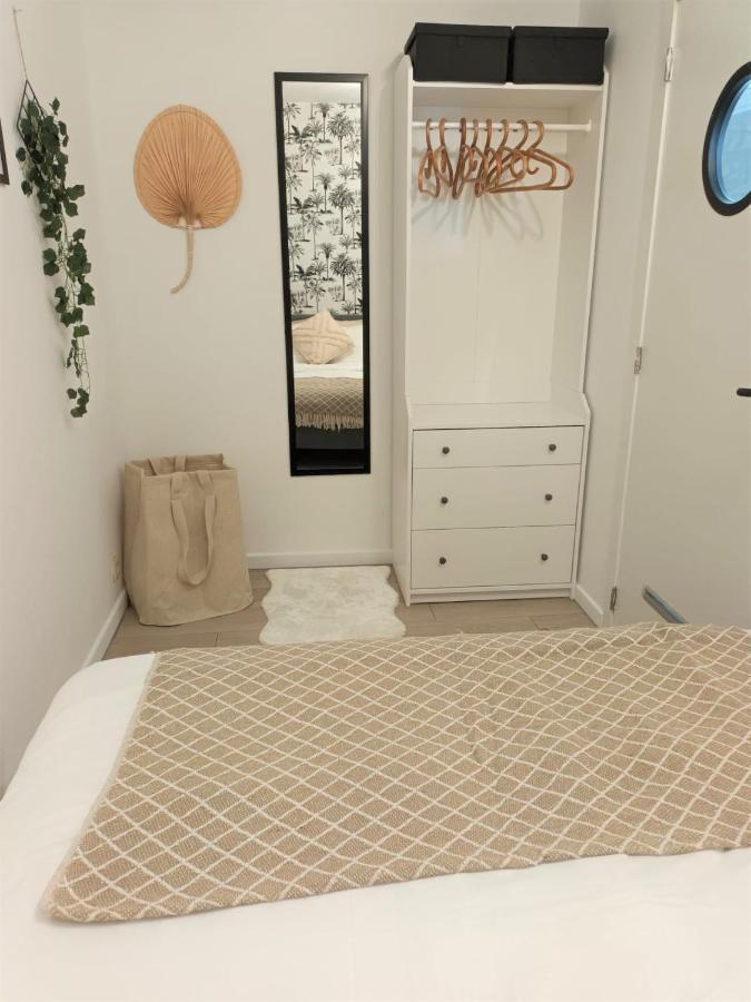 O'Stay Appartement Oostende Met Parking 50M Van Zeedijk Bagian luar foto