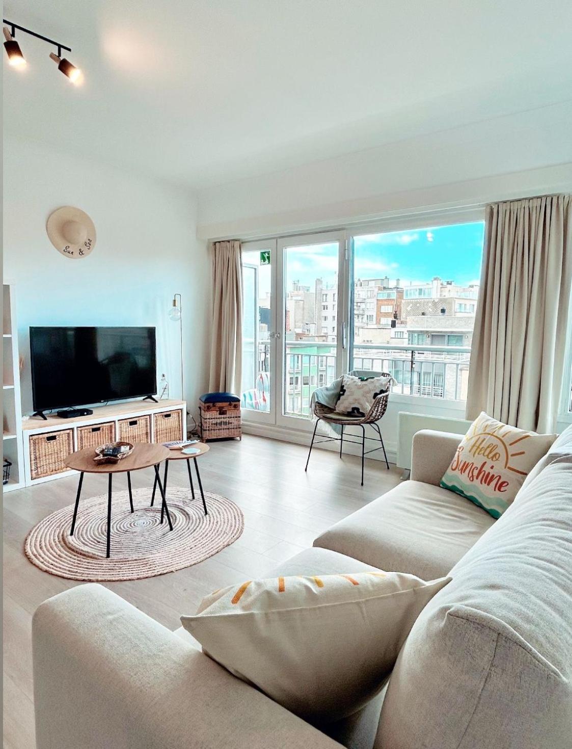 O'Stay Appartement Oostende Met Parking 50M Van Zeedijk Bagian luar foto