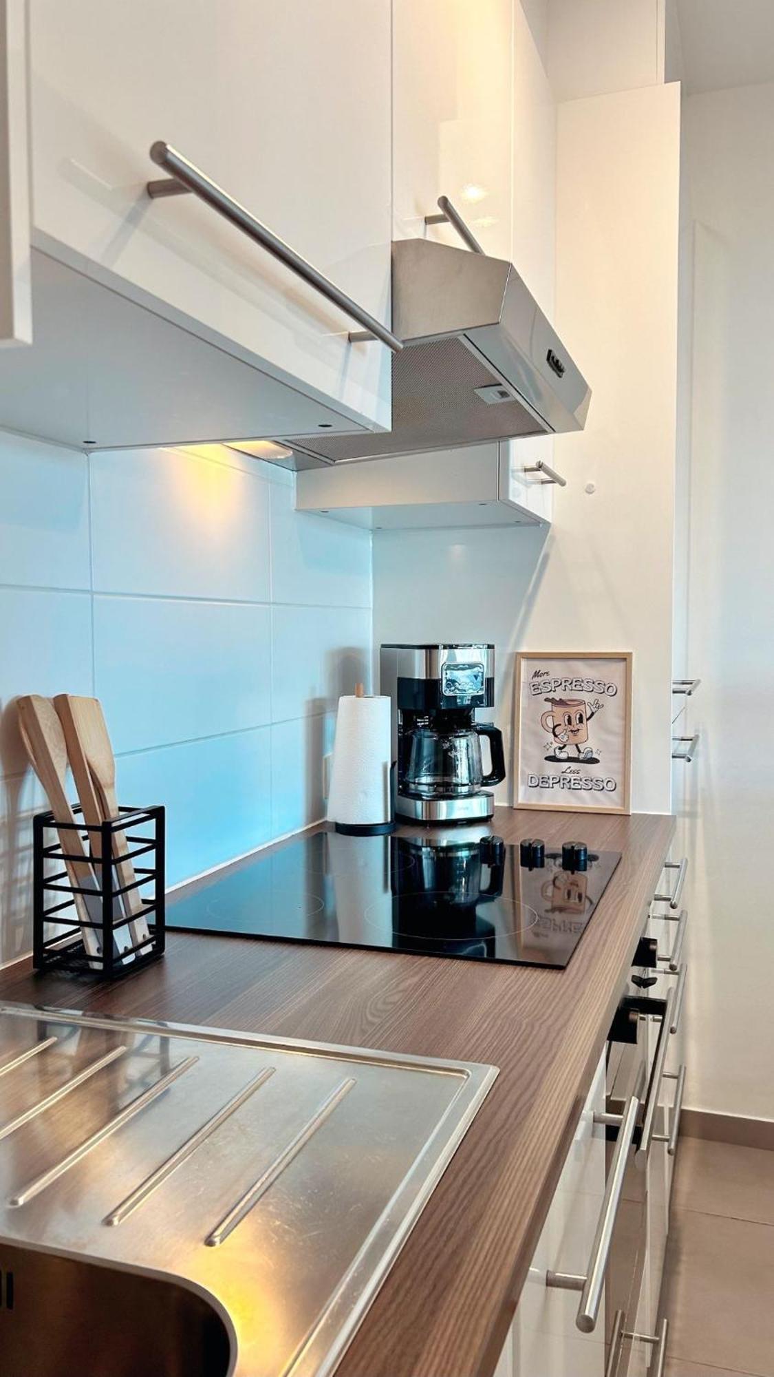 O'Stay Appartement Oostende Met Parking 50M Van Zeedijk Bagian luar foto